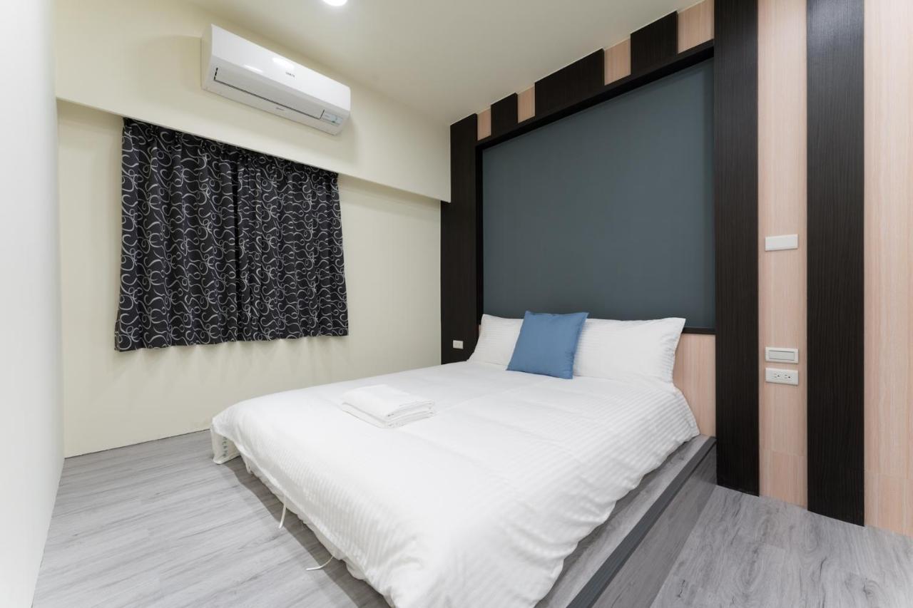Reise Guesthouse 喜遊旅宿 ゲストハウス 旅マニア Tainan Esterno foto